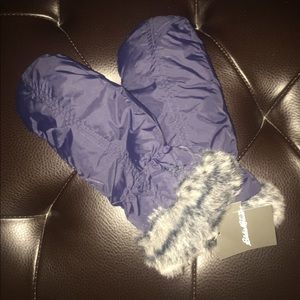 Eddie Bauer insulated mittens